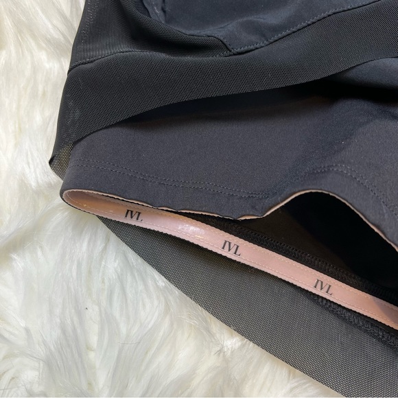 IVL Collective Race Pace Shorts Black. Size 2. EUC. - Picture 10 of 15